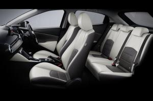 Mazda2 White Comfort 2020 года  (JP)